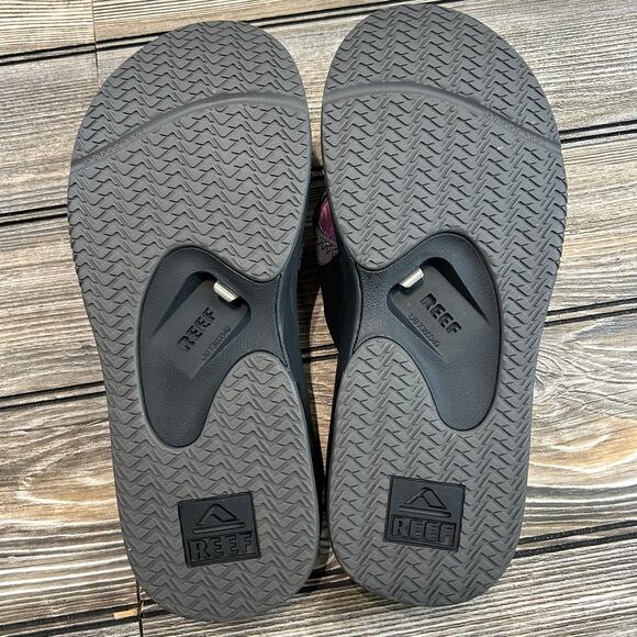 Reef Fanning Women’s Sandals With Bottle Opener Size 10 - Picture 3 of 5